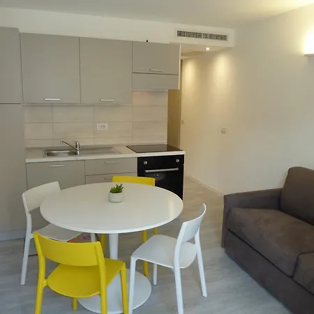 Casa Corte דירה מאלצ'סינה