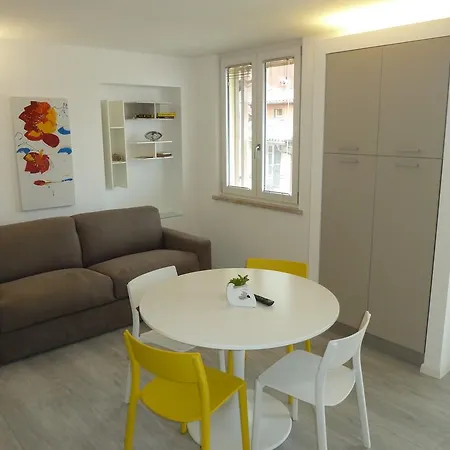 Casa Corte Μαλτσεζίνε